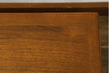 アメリカヴィンテージ　レーンファニチャー(LANE FURNITURE)　古き良きアメリカのミッドセンチュリー　飽きのこないデザインのローテーブル　(R-085219)