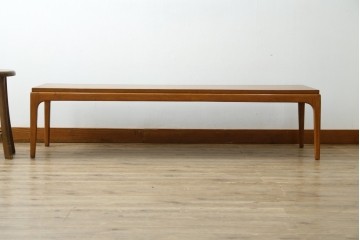 アメリカヴィンテージ　レーンファニチャー(LANE FURNITURE)　古き良きアメリカのミッドセンチュリー　飽きのこないデザインのローテーブル　(R-085219)