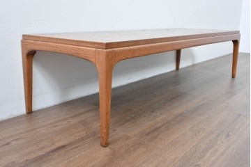 アメリカヴィンテージ　レーンファニチャー(LANE FURNITURE)　古き良きアメリカのミッドセンチュリー　飽きのこないデザインのローテーブル　(R-085219)