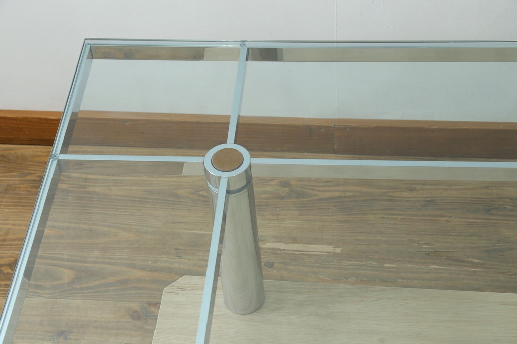 アメリカヴィンテージ　希少モデル　ノール(Knoll)　トビア・スカルパ(Tobia Scarpa)デザイン　構造美が映えるアンドレ(Andre)スクエアガラステーブル　(R-085220)