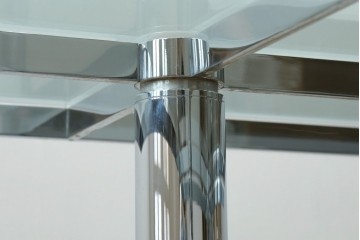 アメリカヴィンテージ　希少モデル　ノール(Knoll)　トビア・スカルパ(Tobia Scarpa)デザイン　構造美が映えるアンドレ(Andre)スクエアガラステーブル　(R-085220)