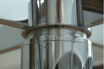 アメリカヴィンテージ　希少モデル　ノール(Knoll)　トビア・スカルパ(Tobia Scarpa)デザイン　構造美が映えるアンドレ(Andre)スクエアガラステーブル　(R-085220)