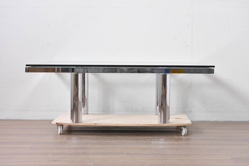 アメリカヴィンテージ　希少モデル　ノール(Knoll)　トビア・スカルパ(Tobia Scarpa)デザイン　構造美が映えるアンドレ(Andre)スクエアガラステーブル　(R-085220)