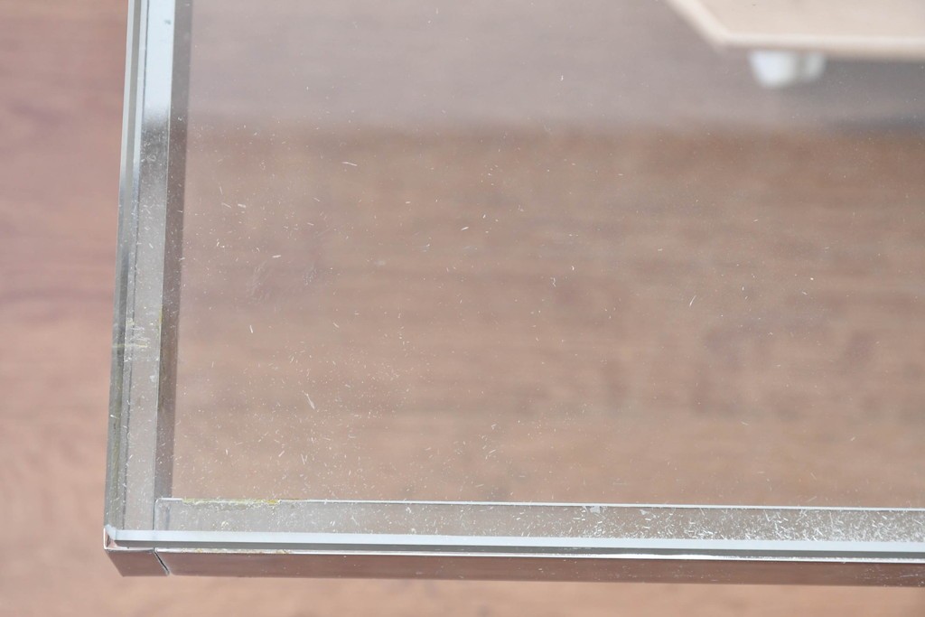 アメリカヴィンテージ　希少モデル　ノール(Knoll)　トビア・スカルパ(Tobia Scarpa)デザイン　構造美が映えるアンドレ(Andre)スクエアガラステーブル　(R-085220)