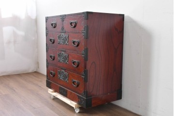 中古　美品　欅産業　仙台民芸箪笥(仙台箪笥)　漆塗りが美しい!!重厚感のある衣装箪笥　(R-085221)