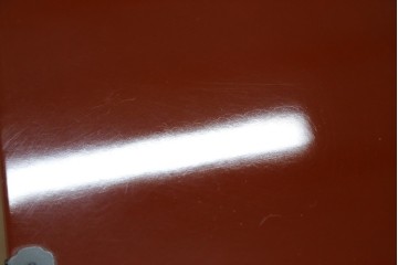 中古　美品　仙台民芸箪笥(仙台箪笥)　欅産業製　朱色漆塗り　華やかな漆の艶と牡丹金具が際立つ衣装箪笥　定価約110万円　(R-085222)