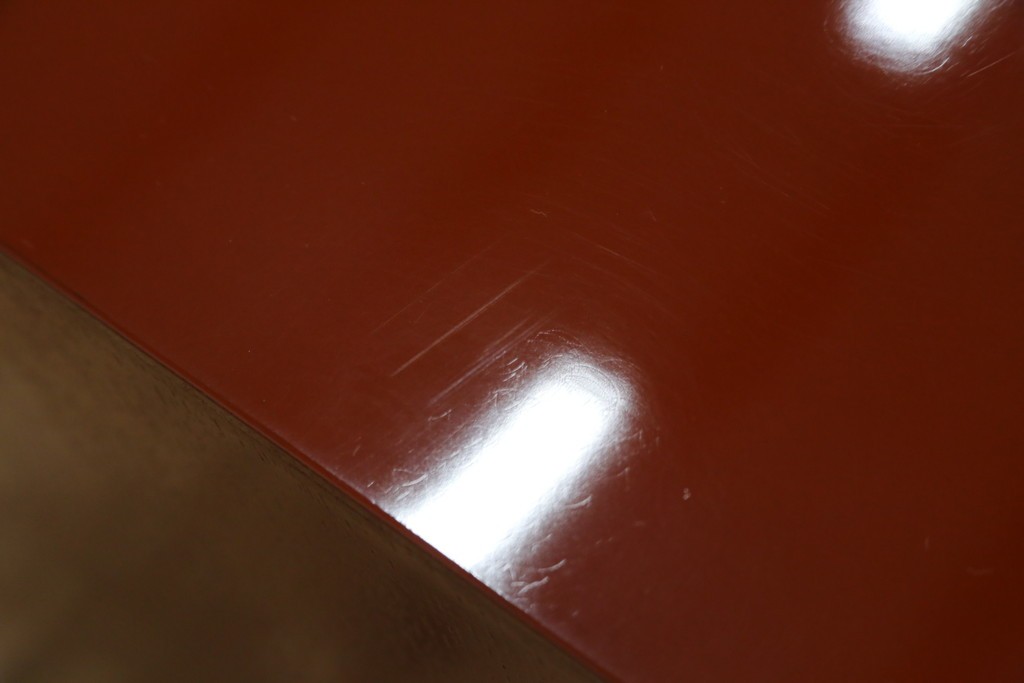 中古　美品　仙台民芸箪笥(仙台箪笥)　欅産業製　朱色漆塗り　華やかな漆の艶と牡丹金具が際立つ衣装箪笥　定価約110万円　(R-085222)