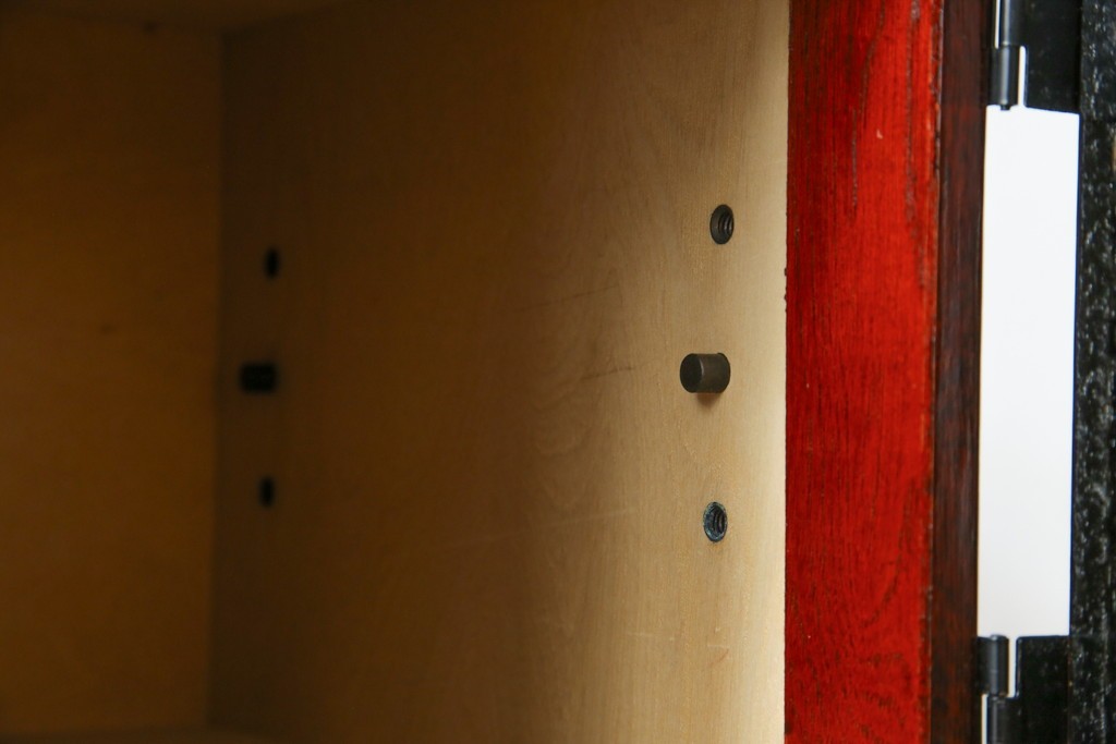 中古　美品　仙台民芸箪笥　力強い杢目と立派な金具が目を引く片開き小引き出し　(R-085224)