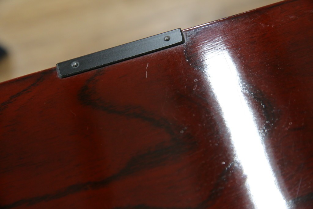 中古　美品　仙台民芸箪笥　力強い杢目と立派な金具が目を引く片開き小引き出し　(R-085224)