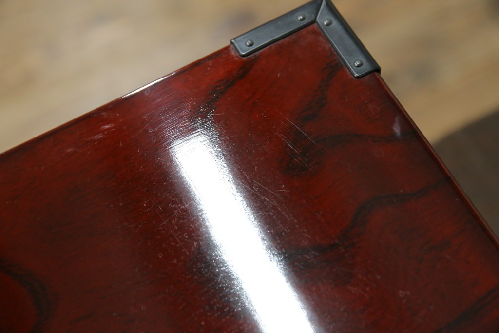 中古　美品　仙台民芸箪笥　力強い杢目と立派な金具が目を引く片開き小引き出し　(R-085224)