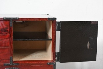 中古　美品　仙台民芸箪笥　力強い杢目と立派な金具が目を引く仙台小箪笥　(R-085224)