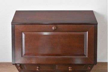 中古　超美品　松本民芸家具　#33A型　クラシカルな雰囲気漂うコンパクトなライティングビューロー　定価約40万円相当　(R-085225)