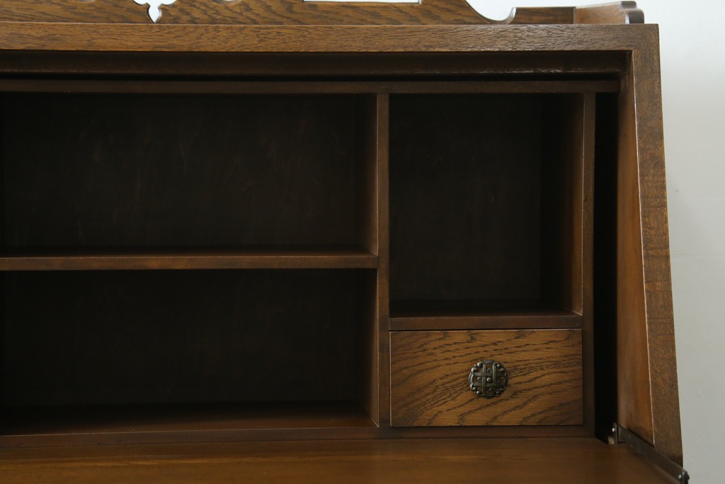中古　美品!!　永田良介商店　前面の幾何学模様が特徴的なライティングビューロー　定価約54万円　(R-085226)