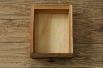 中古　美品!!　永田良介商店　前面の幾何学模様が特徴的なライティングビューロー　定価約54万円　(R-085226)