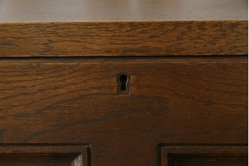 中古　美品!!　永田良介商店　前面の幾何学模様が特徴的なライティングビューロー　定価約54万円　(R-085226)