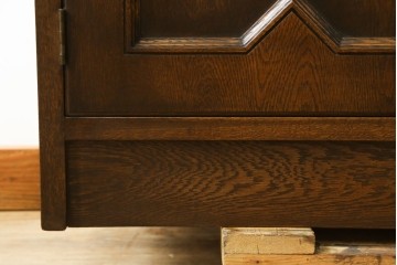 中古　美品!!　永田良介商店　前面の幾何学模様が特徴的なライティングビューロー　定価約54万円　(R-085226)