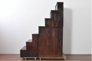 和製アンティーク　デザインとバランスが良いね! 端正な造りと角手金具が魅力の三分割階段箪笥　(R-085227)