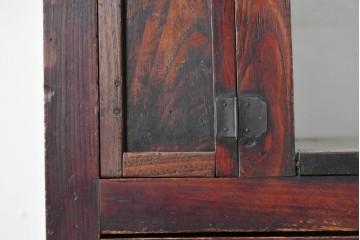 和製アンティーク　デザインとバランスが良いね! 端正な造りと角手金具が魅力の三分割階段箪笥　(R-085227)