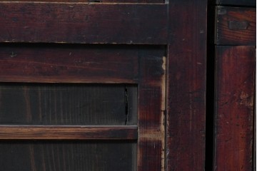 和製アンティーク　デザインとバランスが良いね! 端正な造りと角手金具が魅力の三分割階段箪笥　(R-085227)