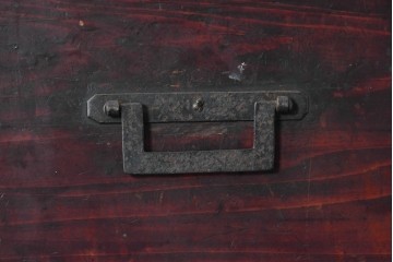 和製アンティーク　デザインとバランスが良いね! 端正な造りと角手金具が魅力の三分割階段箪笥　(R-085227)