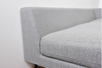 中古　美品　2024年10月購入　エスティック フォルマックス(formax)　サンフェレ(SANFELE)　SFE-35N-BK　便利なトレー付きの3P片肘ソファ(左)とオットマンのセット　定価(セット合計)約51万円　(R-085229)