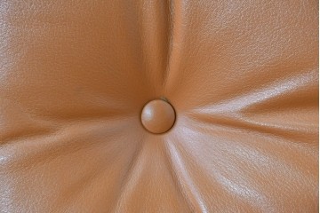 デンマークヴィンテージ　イルム・ヴィッケルソ(ILLUM WIKKELSO)　希少なローズウッド材を使用した本革シートの2人掛けソファ　(R-085230)