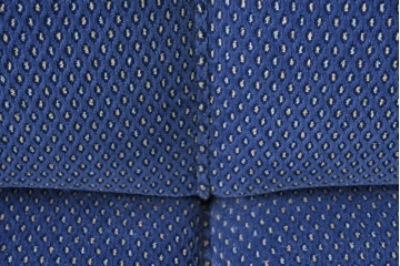 中古　美品　モリシゲ(MORISHIGE)　レジェ　手触りのよい張り地と優美な木製フレームが高級感を醸し出す三人掛けソファ　定価約30万円相当　(R-085232)