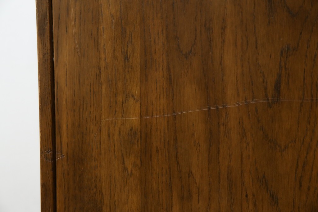 アメリカヴィンテージ　美品　DREXEL HERITAGE(ドレクセルヘリテイジ)　直線的でシンプルなデザインのサイドテーブル　(R-085236)