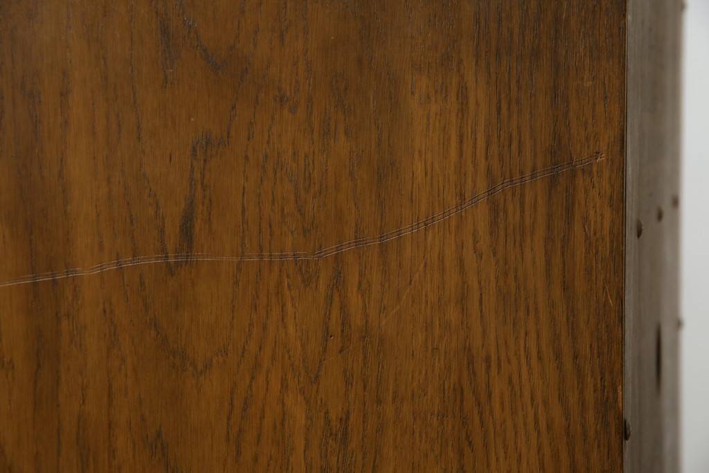 アメリカヴィンテージ　美品　DREXEL HERITAGE(ドレクセルヘリテイジ)　直線的でシンプルなデザインのサイドテーブル　(R-085236)