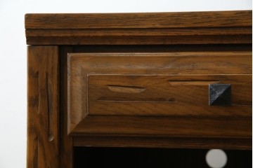 アメリカヴィンテージ　美品　DREXEL HERITAGE(ドレクセルヘリテイジ)　直線的でシンプルなデザインのサイドテーブル　(R-085236)