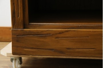 アメリカヴィンテージ　美品　DREXEL HERITAGE(ドレクセルヘリテイジ)　直線的でシンプルなデザインのサイドテーブル　(R-085236)