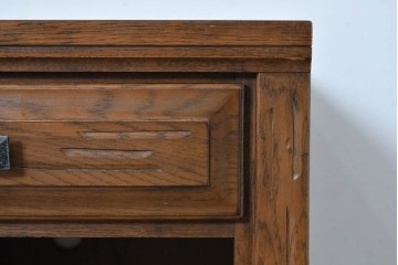 中古　美品　DREXEL HERITAGE(ドレクセルヘリテイジ)　優雅な佇まいが魅力のサイドテーブル　(R-085236)