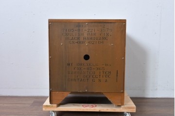 中古　美品　DREXEL HERITAGE(ドレクセルヘリテイジ)　優雅な佇まいが魅力のサイドテーブル　(R-085236)