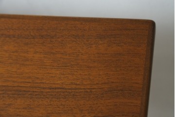 デンマークヴィンテージ　希少!!　アルネ・ヴォッダー(Arne Vodder)デザイン　洗練されたミッドセンチュリースタイルの拡張天板付きパートナーデスク　(R-085237)