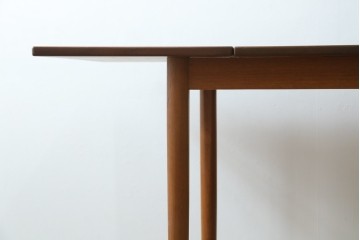 デンマークヴィンテージ　希少!!　アルネ・ヴォッダー(Arne Vodder)デザイン　洗練されたミッドセンチュリースタイルの拡張天板付きパートナーデスク　(R-085237)