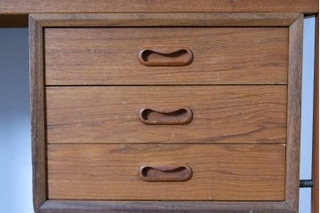 デンマークヴィンテージ　希少!!　アルネ・ヴォッダー(Arne Vodder)デザイン　洗練されたミッドセンチュリースタイルの拡張天板付きパートナーデスク　(R-085237)