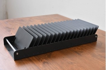 【簡易リペア限定品】　中古　USM Haller(USMハラー)　CD5枚×19列収納対応　見た目にも美しくCDを収納できる拡張シェルフ用CD収納トレイ10個セット　(R-085238)