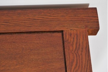 中古　超美品　上品な佇まいの格子引戸付き水屋箪笥サイドボード　(R-085239)