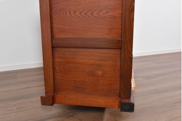 中古　超美品　引戸の木目が美しい水屋箪笥サイドボード　定価約36万円相当　(R-085240)