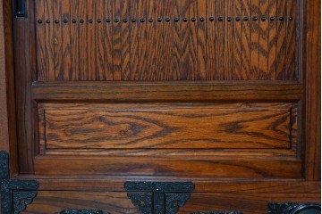 中古　超美品　引戸の木目が美しい水屋箪笥サイドボード　定価約36万円相当　(R-085240)