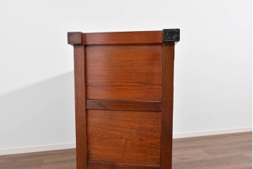 中古　超美品　和の空間に溶け込む上品な佇まいの水屋箪笥サイドボード　(R-085241)