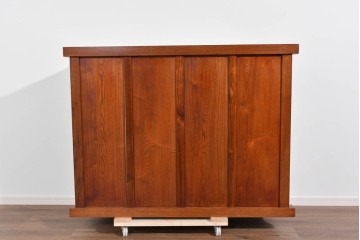 中古　超美品　和の空間に溶け込む上品な佇まいの水屋箪笥サイドボード　(R-085241)