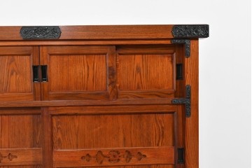 中古　超美品　和の空間に溶け込む上品な佇まいの水屋箪笥サイドボード　(R-085241)