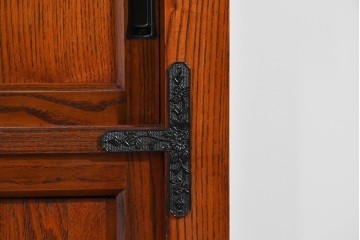 中古　超美品　和の空間に溶け込む上品な佇まいの水屋箪笥サイドボード　(R-085241)