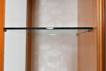 中古　美品　CLイタリア(CLItalia)社　繊細な装飾と優雅な象嵌が美しいキャビネット　定価推定約250万円以上　(R-085242)