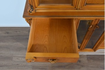 中古　美品　CLイタリア(CLItalia)社　繊細な装飾と優雅な象嵌が美しいキャビネット　定価推定約250万円以上　(R-085242)