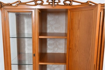 中古　美品　CLイタリア(CLItalia)社　繊細な装飾と優雅な象嵌が美しいキャビネット　定価推定約250万円以上　(R-085242)