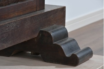 和製アンティーク　総欅(ケヤキ)材　在銘　惣昌　虎と鷹の図　迫力のある両面彫刻の衝立て　(R-085244)