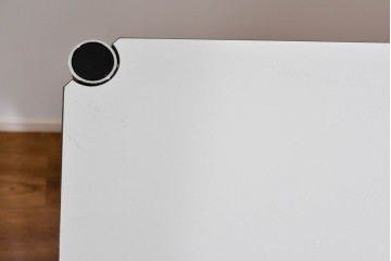 中古　美品　スイス　USMハラー(USM Haller)　ホームオフィスにもおすすめなスッキリとしたデザインのテーブル　定価約14万6千円相当　(R-085246)