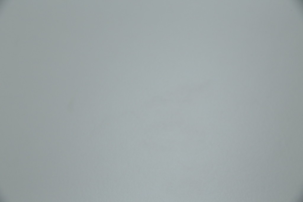 中古　美品　スイス　USMハラー(USM Haller)　ホームオフィスにもおすすめなスッキリとしたデザインのテーブル　定価約14万6千円相当　(R-085246)